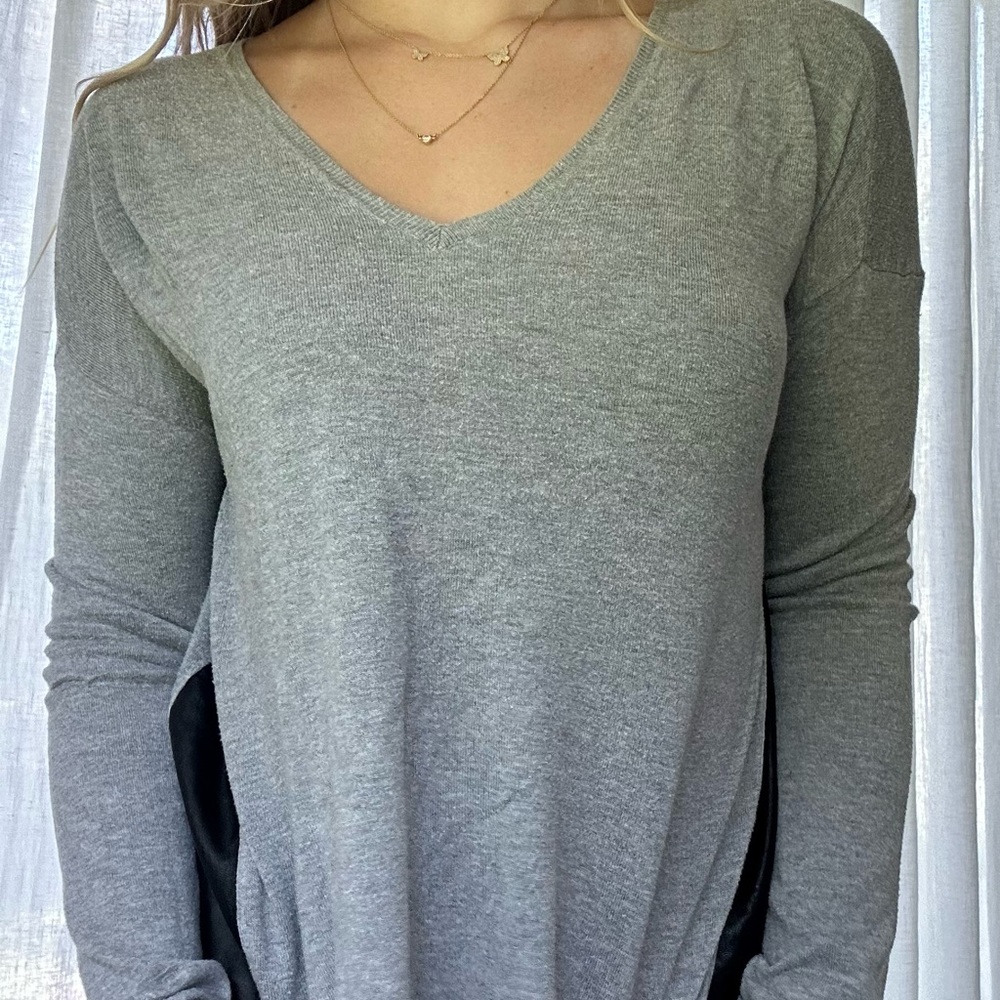 Large Arya K Gray Sweater with Black Leather Detailing